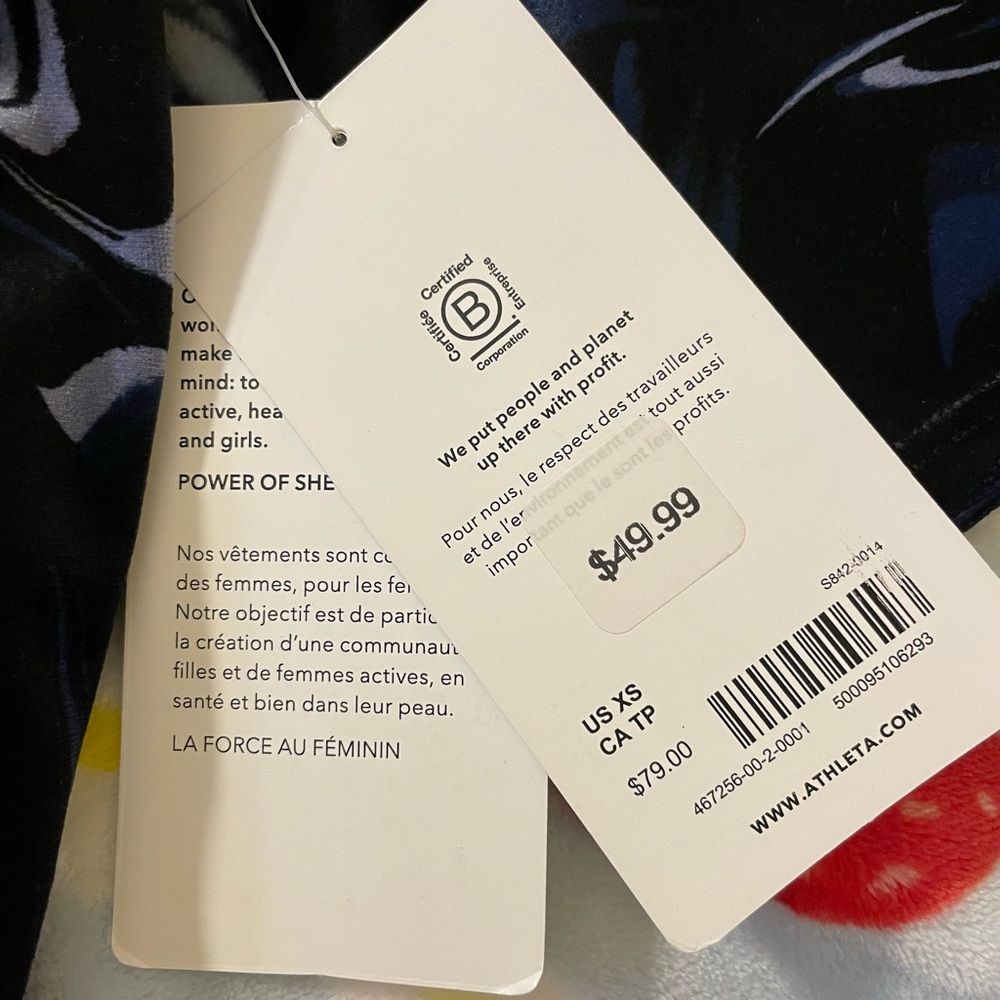 NWT Athleta EXHILARATE VELVET CROP - Picture 3 of 5